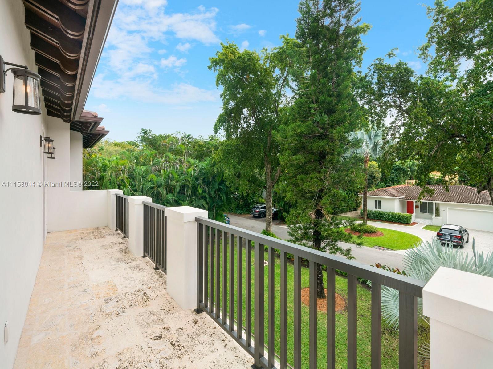 CORAL GABLES COUNTRY CLUB - Residential