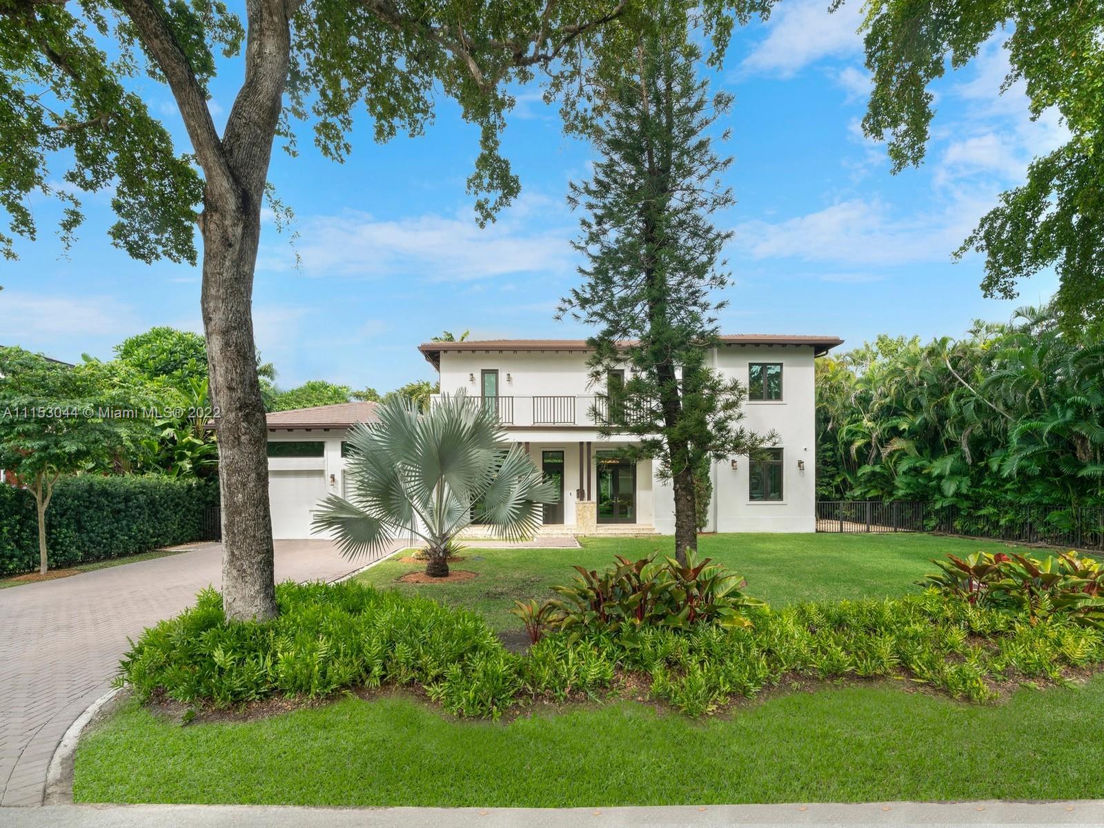 CORAL GABLES COUNTRY CLUB - Residential
