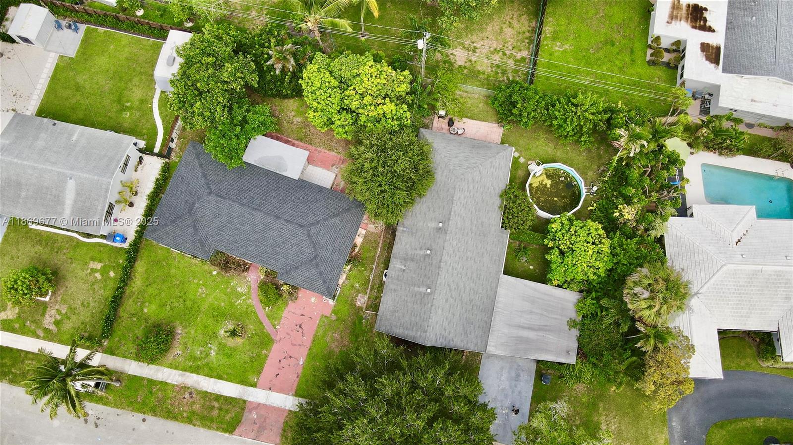 LAWN ACRES - Residential