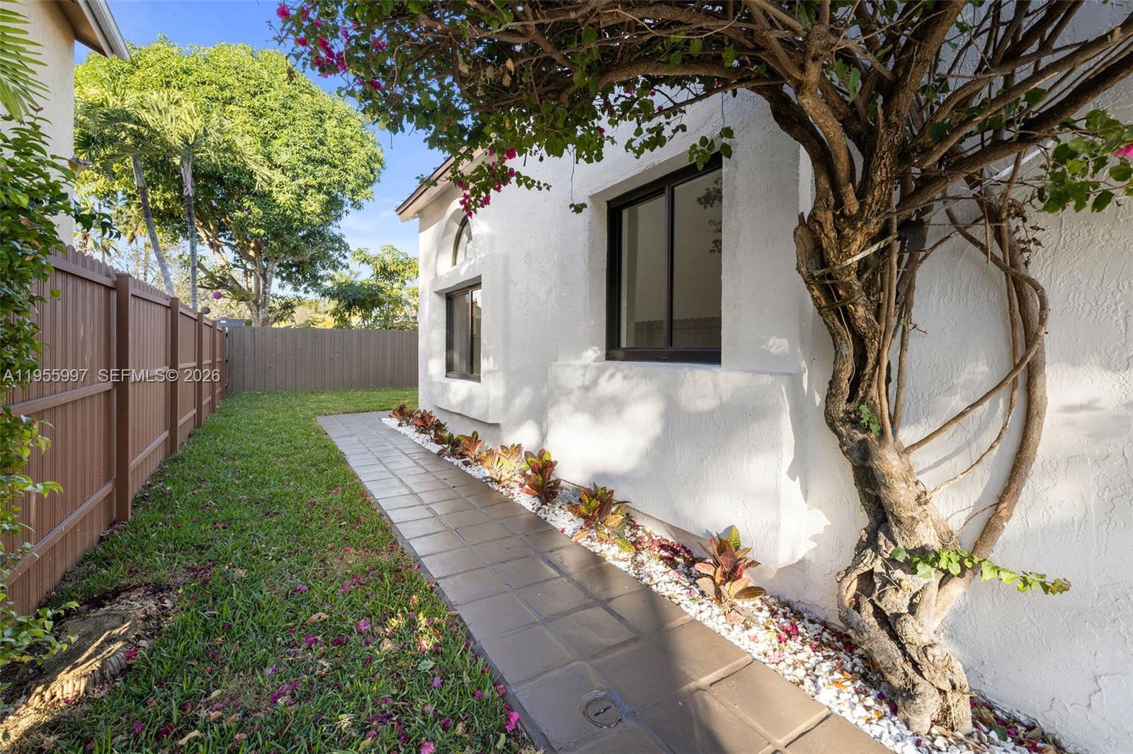 CHANTARELLE AT THE HAMMOC - Residential