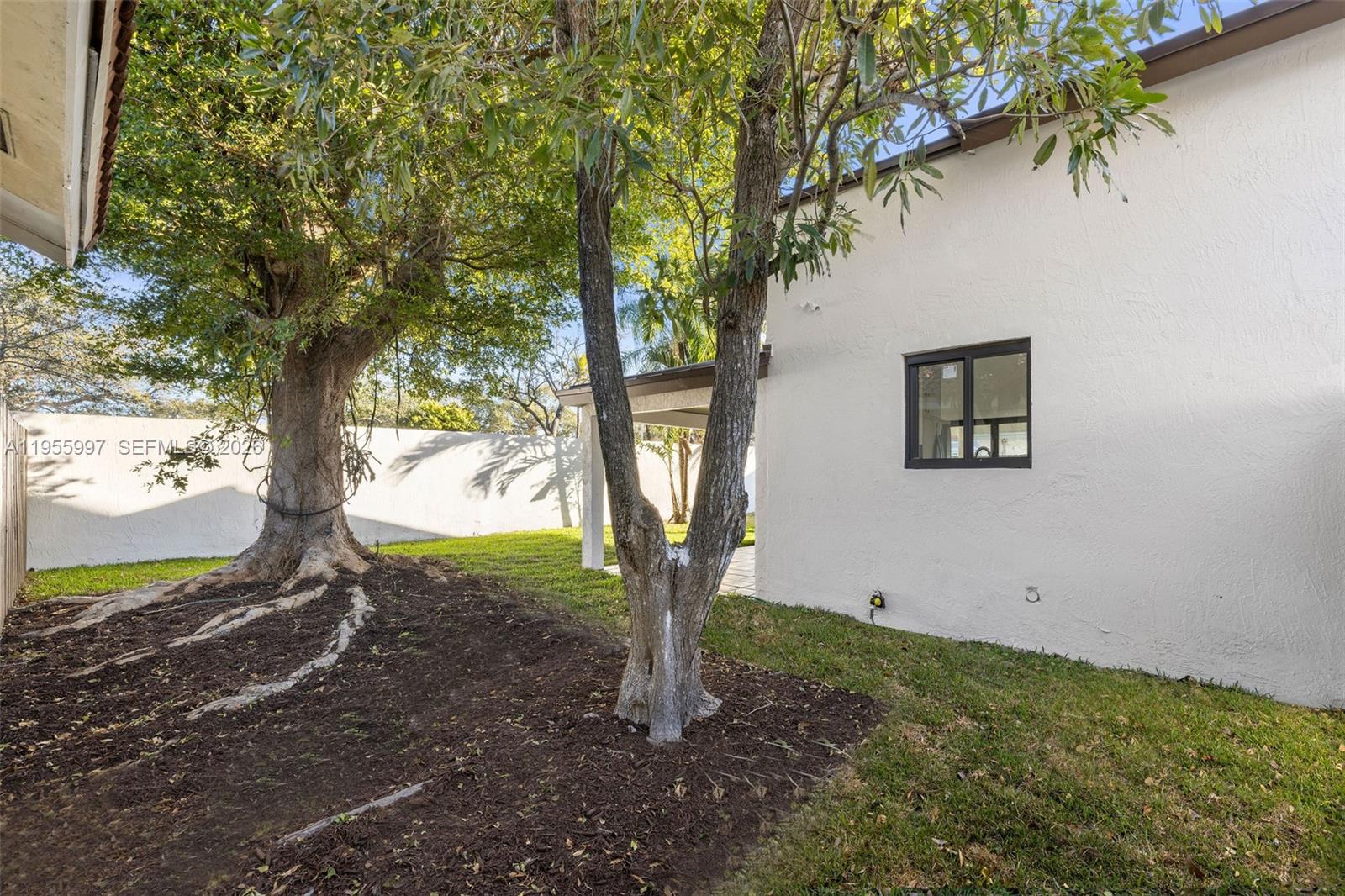 CHANTARELLE AT THE HAMMOC - Residential