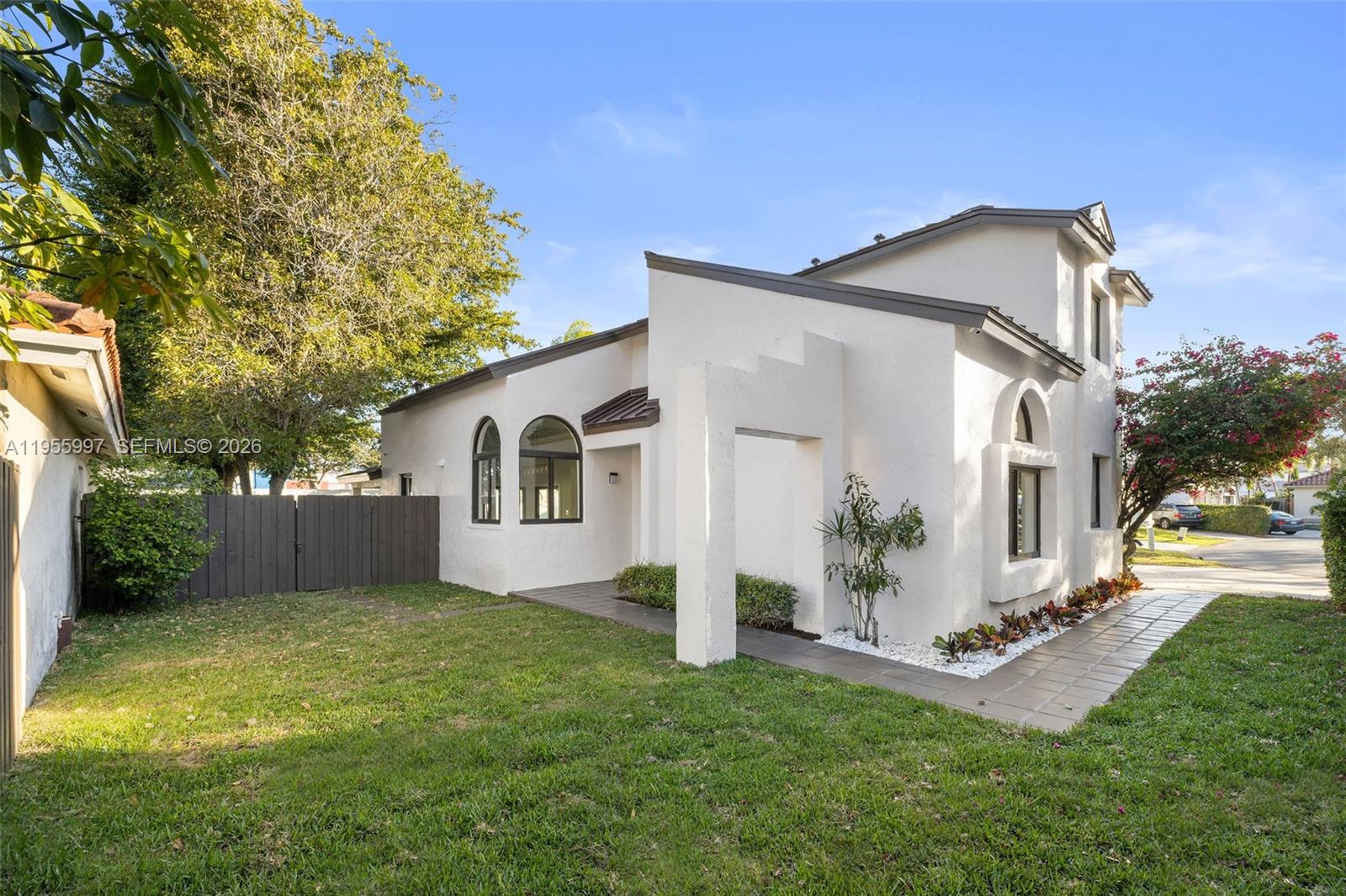 CHANTARELLE AT THE HAMMOC - Residential