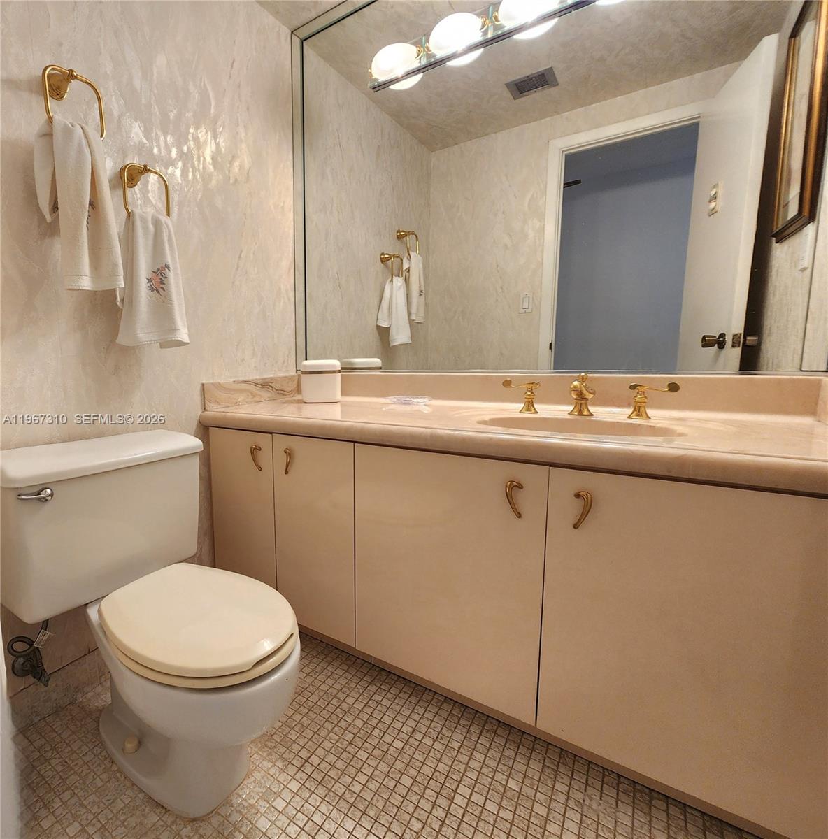 HEMISPHERES CONDO - Residential