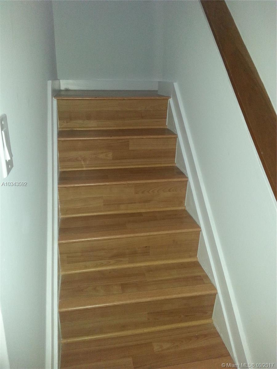 Atriums/Snapper Village S - Residential Lease