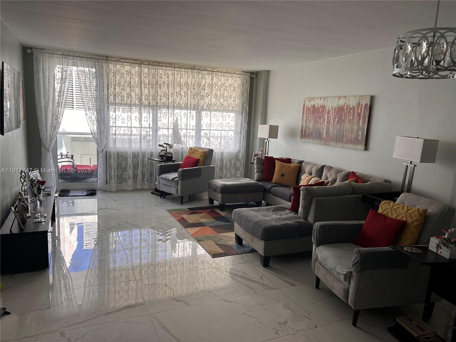 SEA AIR TOWERS CONDO - Residential Lease