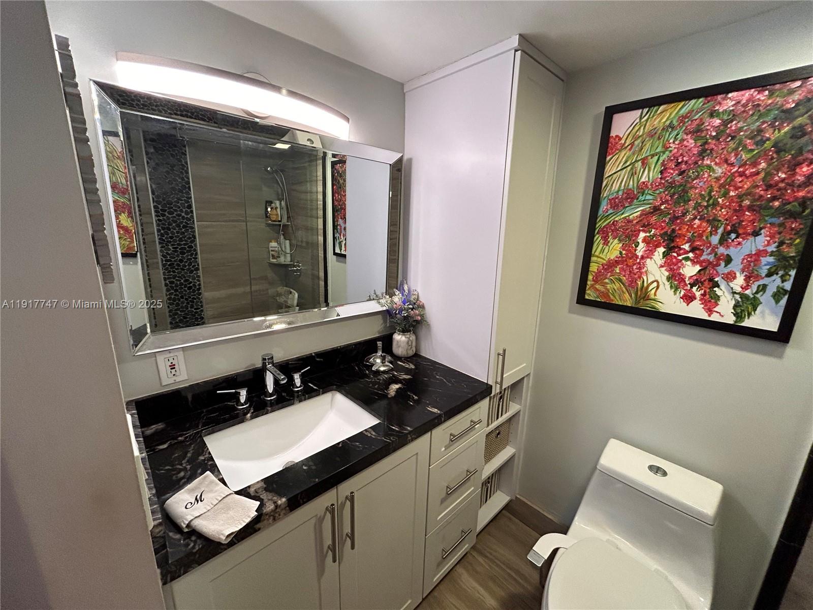 SEA AIR TOWERS CONDO - Residential Lease