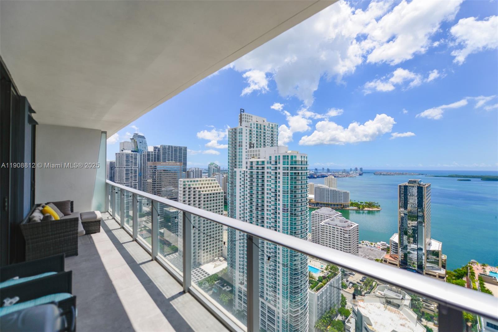 1010 BRICKELL CONDO - Residential