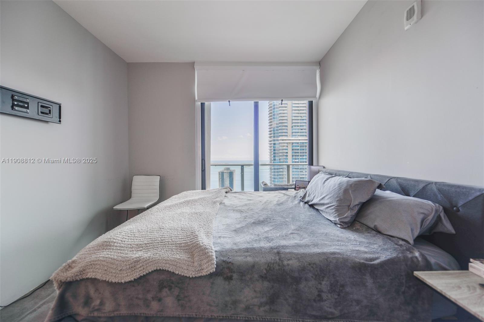 1010 BRICKELL CONDO - Residential