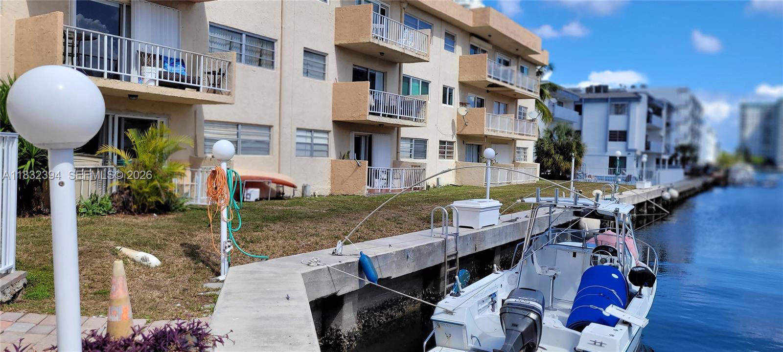 RIVIERA ISLES CONDO - Residential