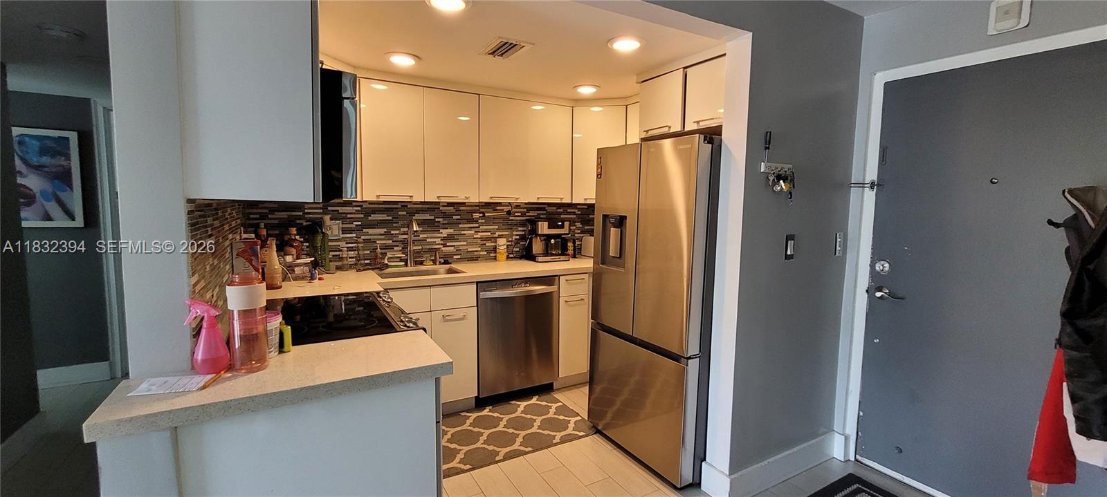 RIVIERA ISLES CONDO - Residential