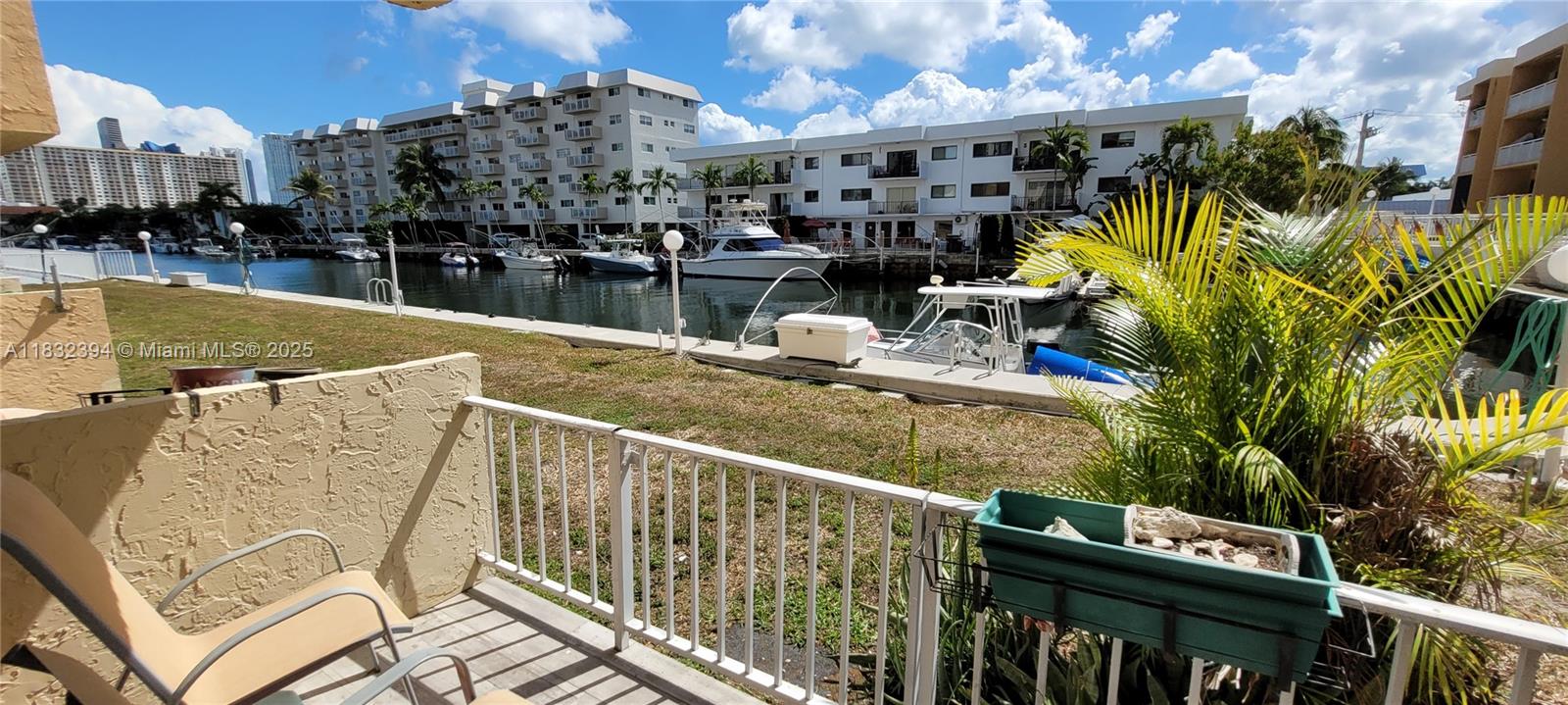 RIVIERA ISLES CONDO - Residential