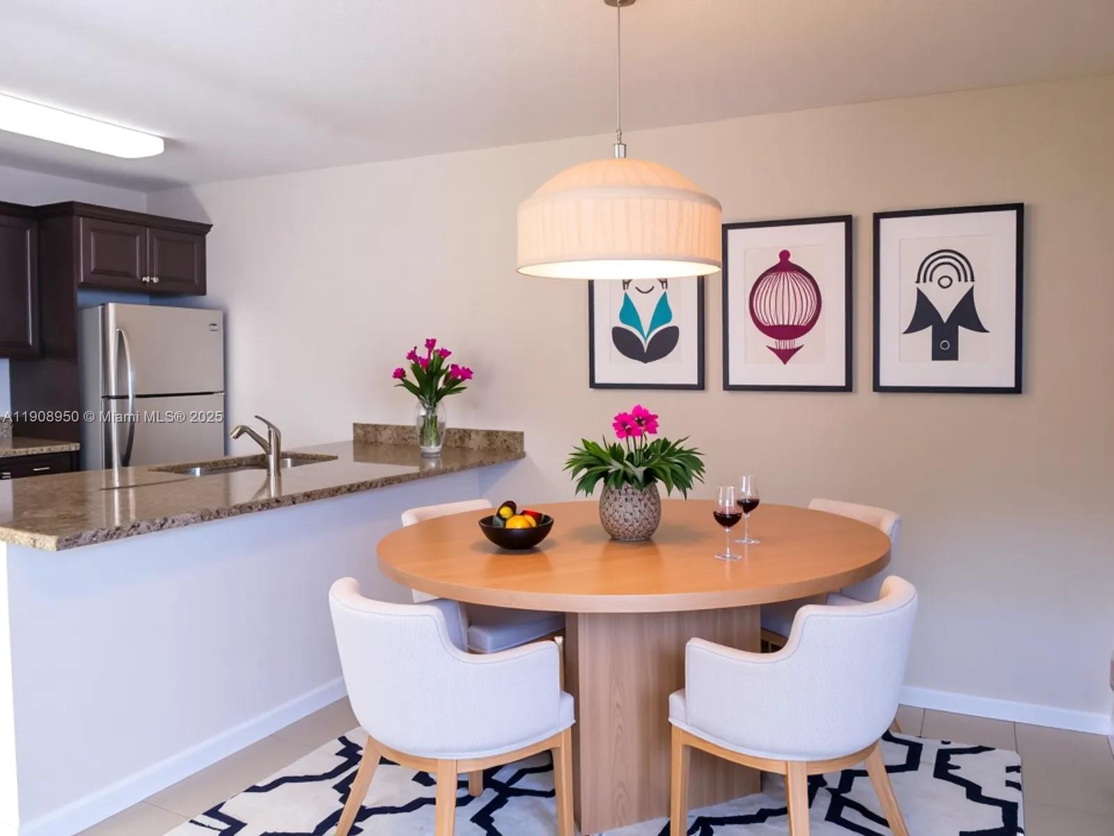 WATERSIDE LUXURY TOWNHOME - Residential Lease