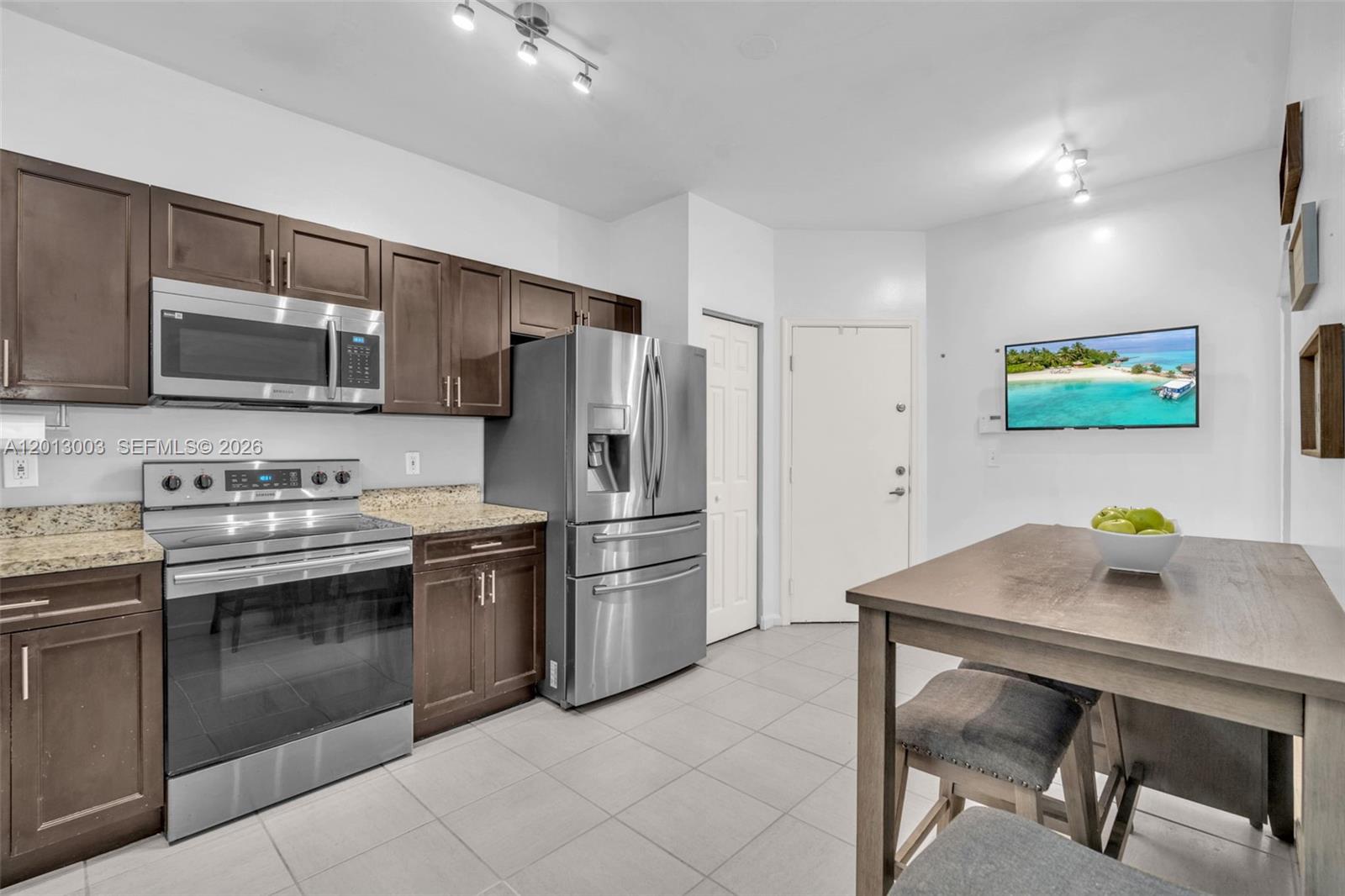 MIZNER POINTE OF BOCA VIA - Residential