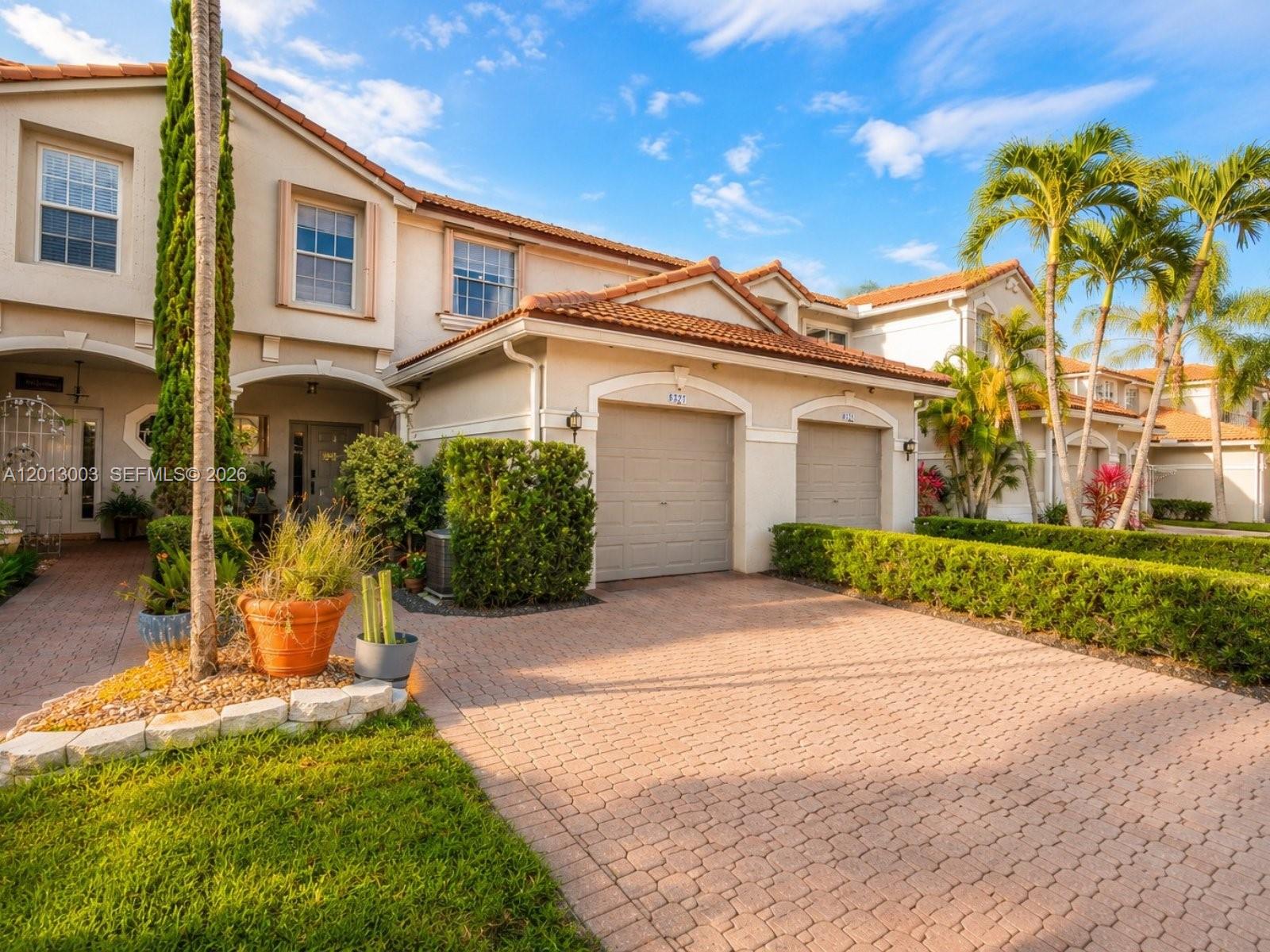 MIZNER POINTE OF BOCA VIA - Residential