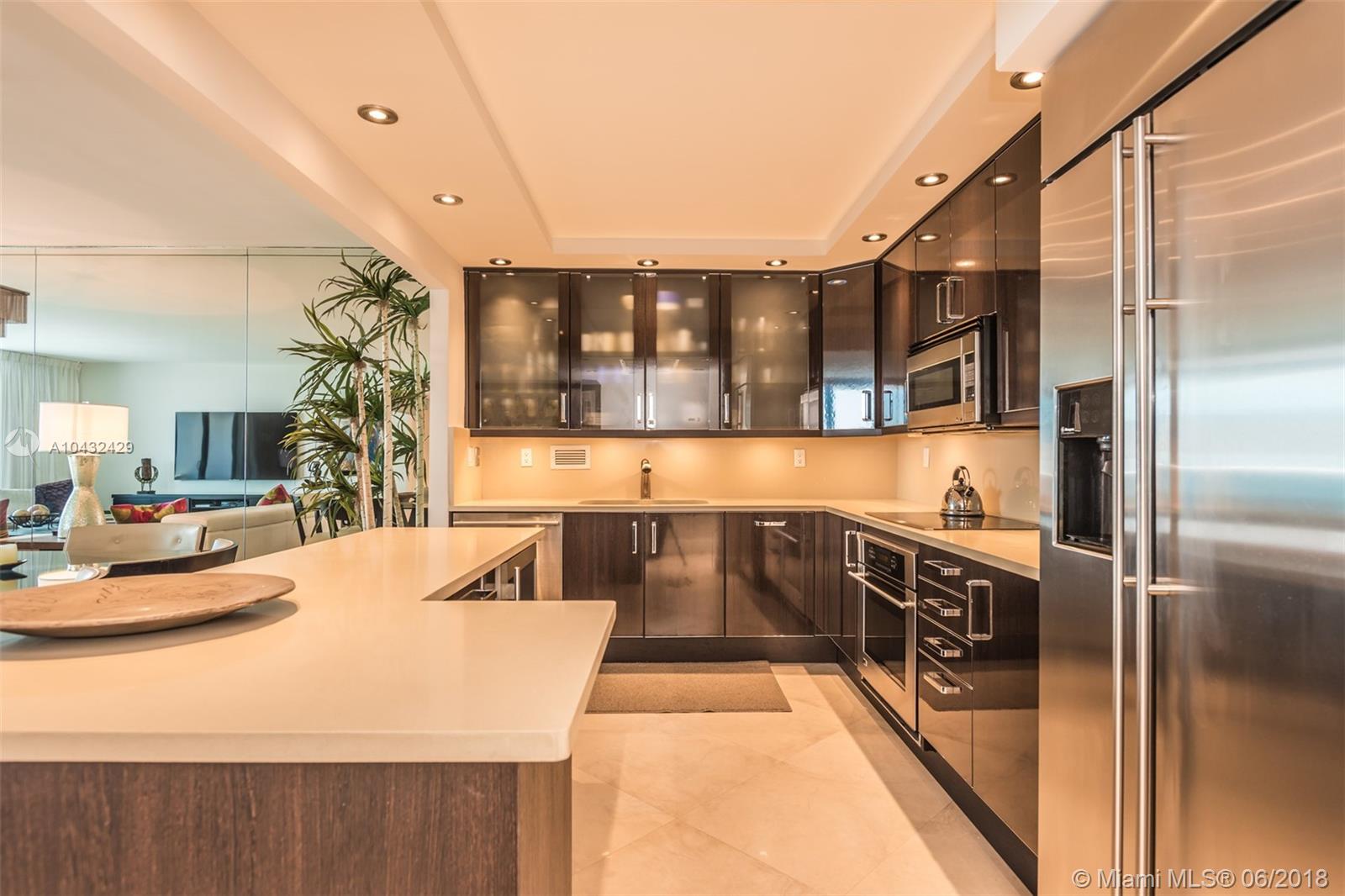 RONEY PALACE CONDO - Residential Lease