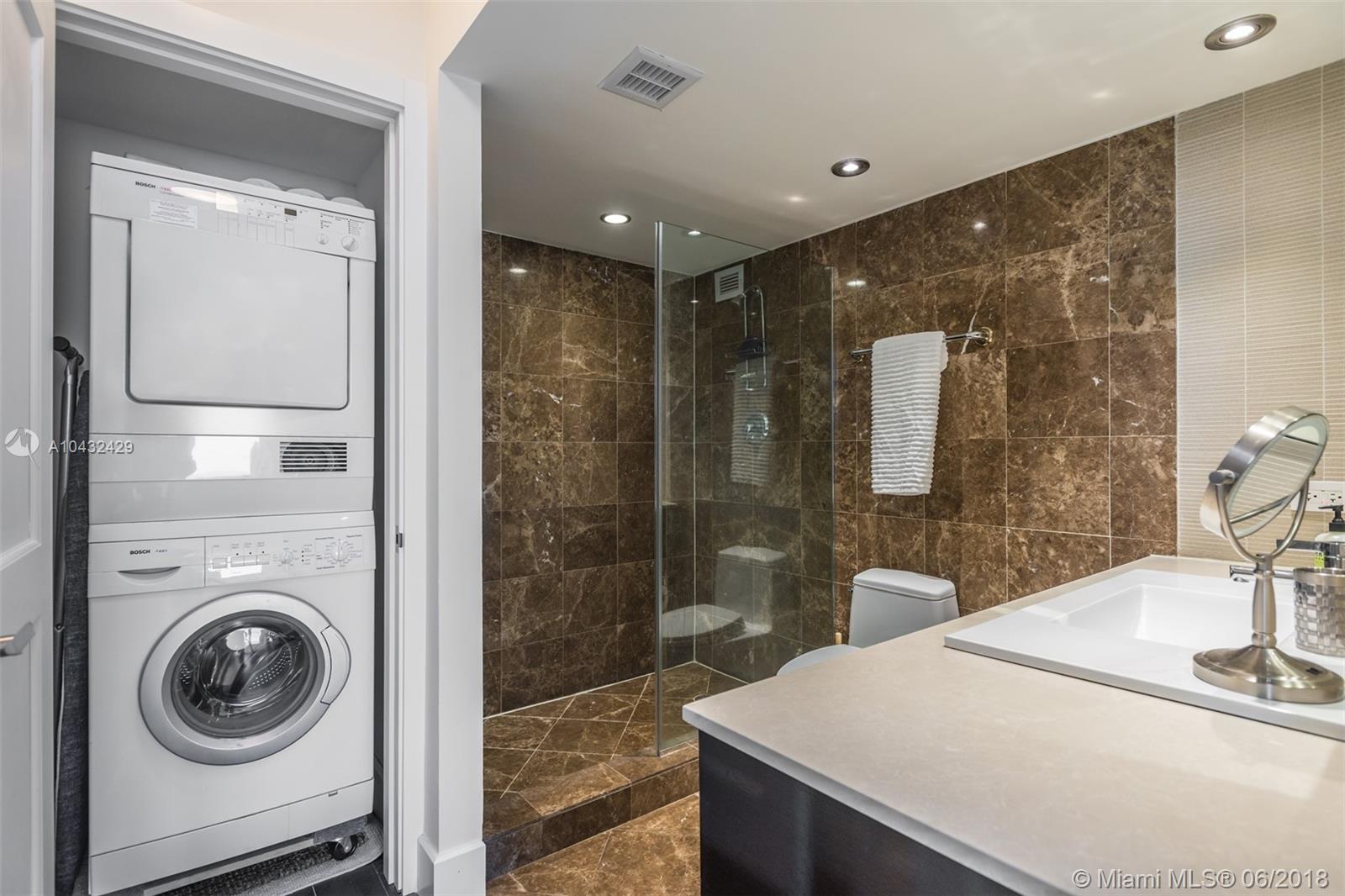 RONEY PALACE CONDO - Residential Lease