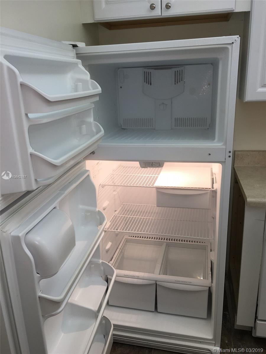 MANORS OF INVERRARY - Residential