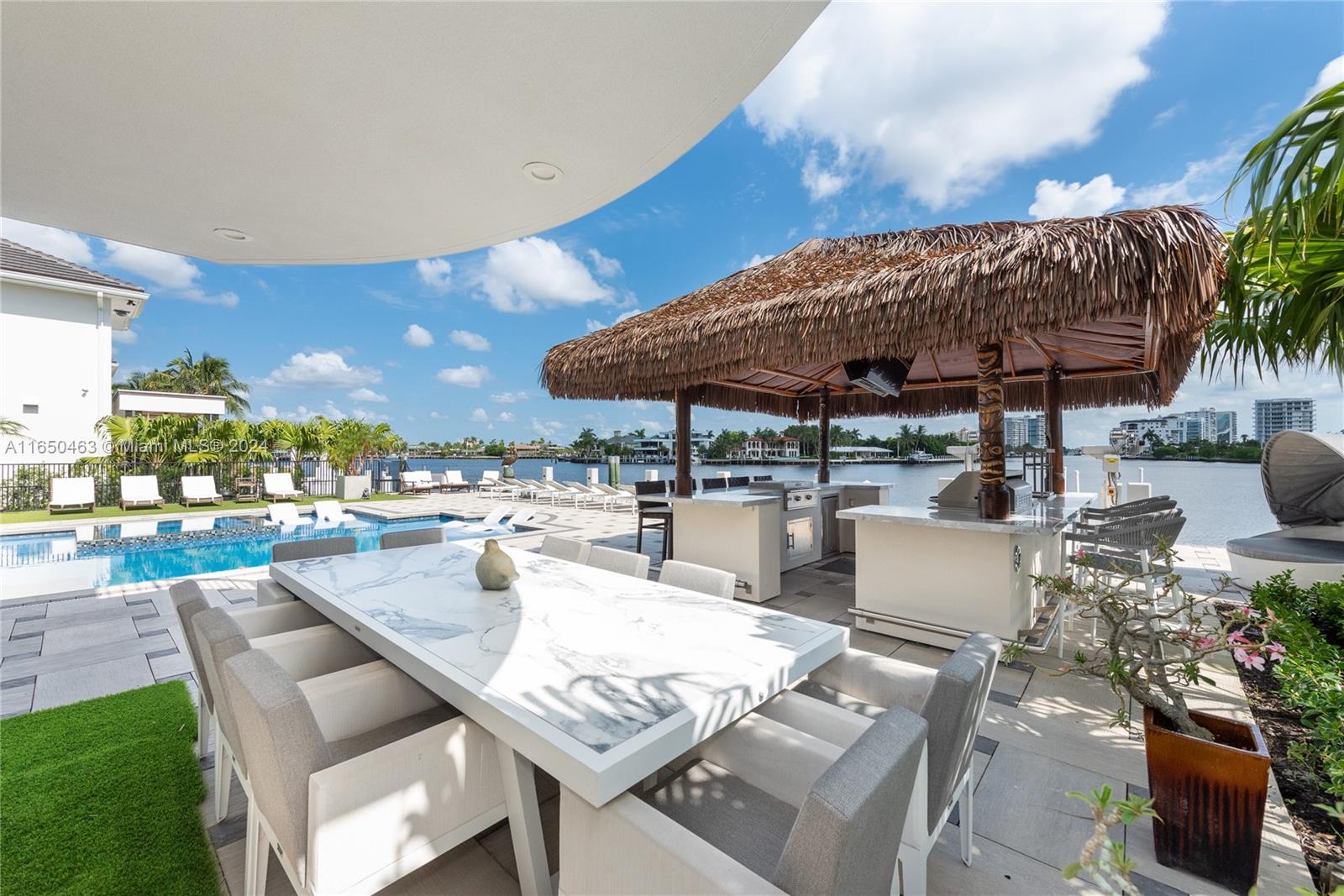 SEA ISLAND - Residential