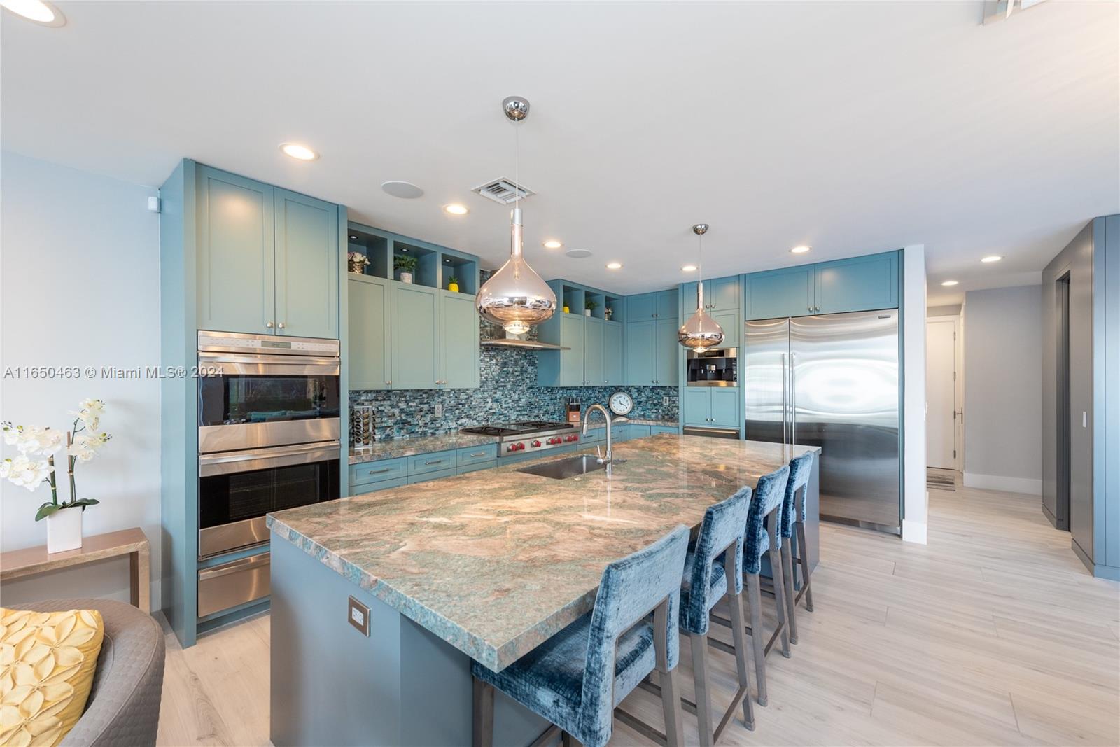 SEA ISLAND - Residential