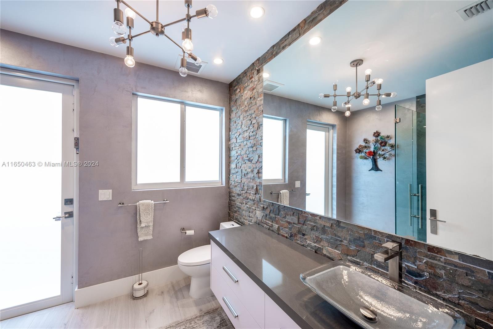 SEA ISLAND - Residential