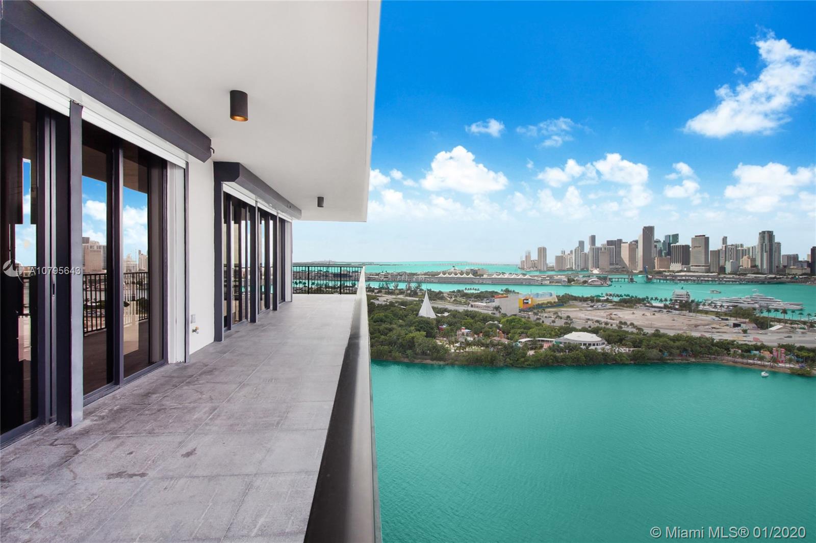 ONE THOUSAND VENETIAN WAY - Residential