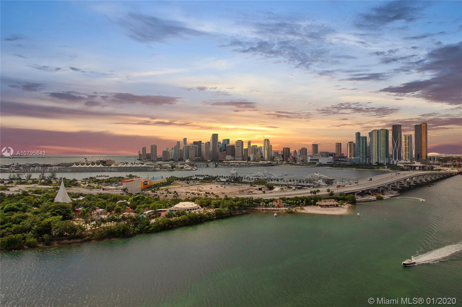 ONE THOUSAND VENETIAN WAY - Residential