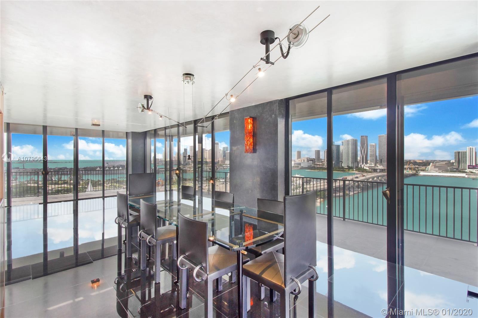 ONE THOUSAND VENETIAN WAY - Residential