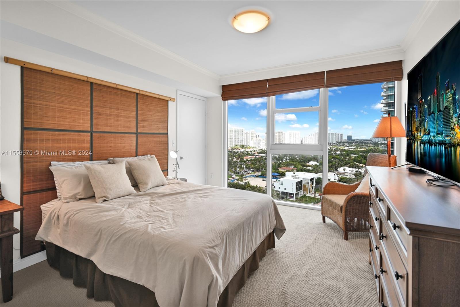 OCEAN ONE CONDO - Residential