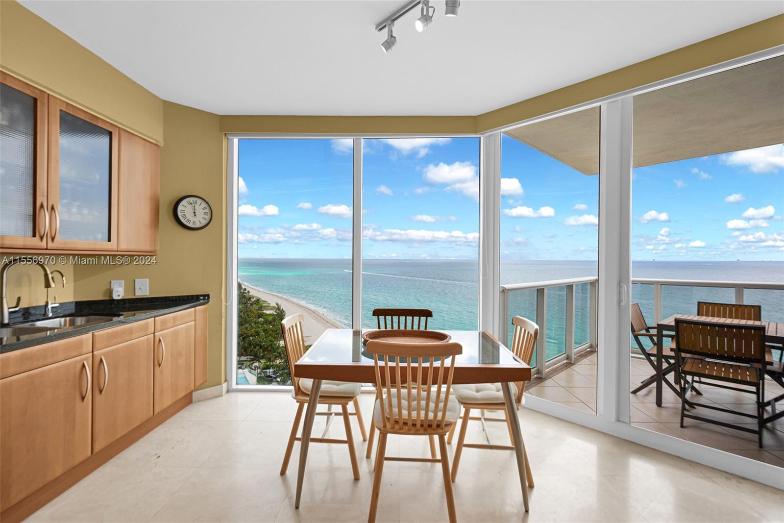 OCEAN ONE CONDO - Residential