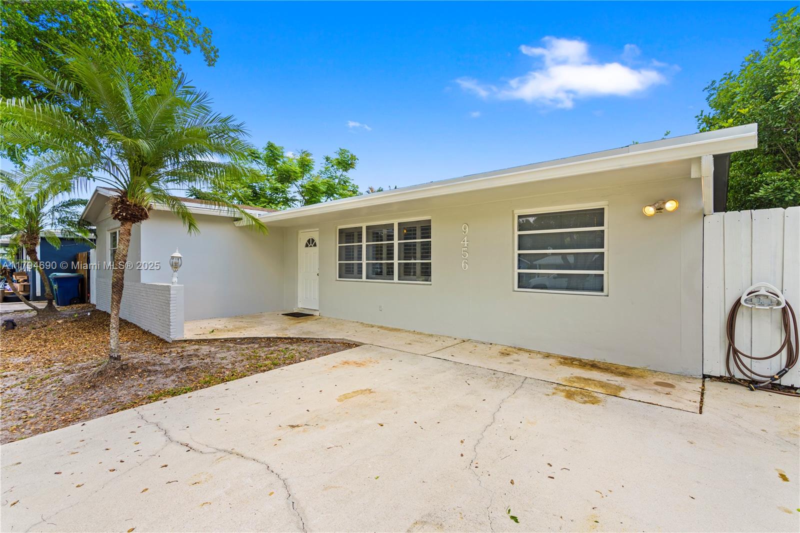 9456 SW 52nd COURT
