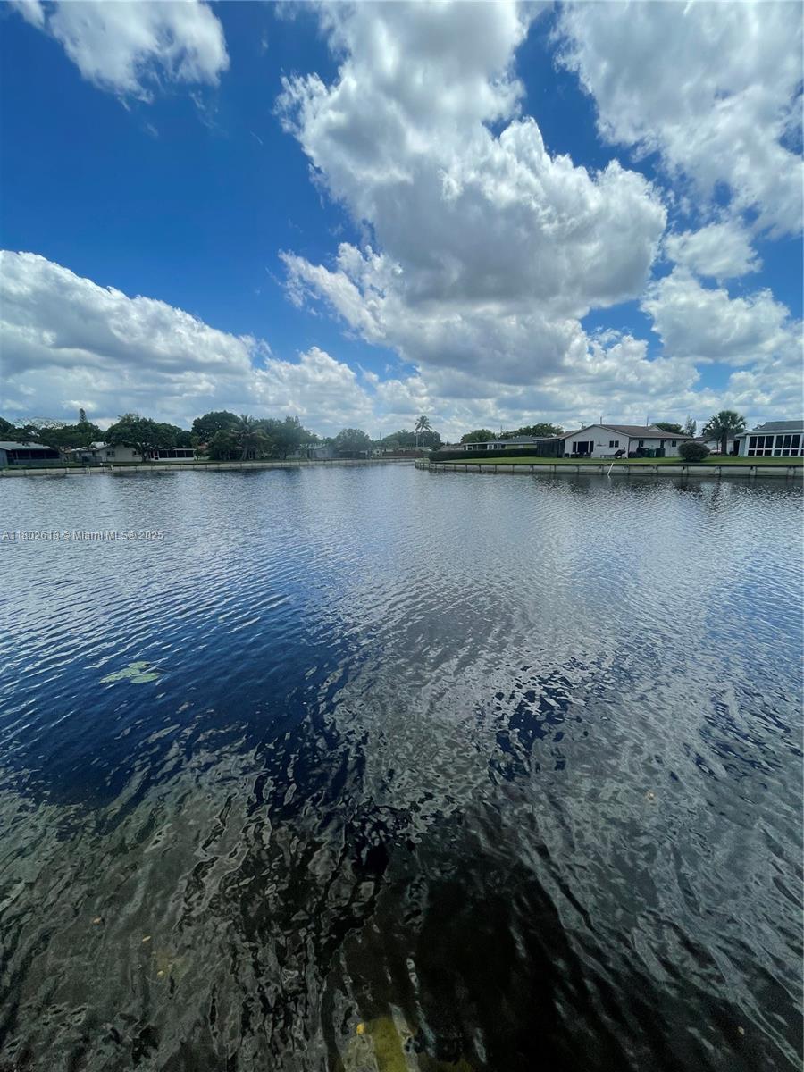 Property for Sale at 9330 Lime Bay Blvd 315, Tamarac, Broward County, Florida - Bedrooms: 2 
Bathrooms: 2  - $109,900