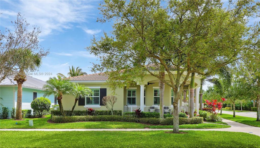 Photo of 2831 Sunbury Dr, Jupiter, FL 33458 (MLS # A11544370)