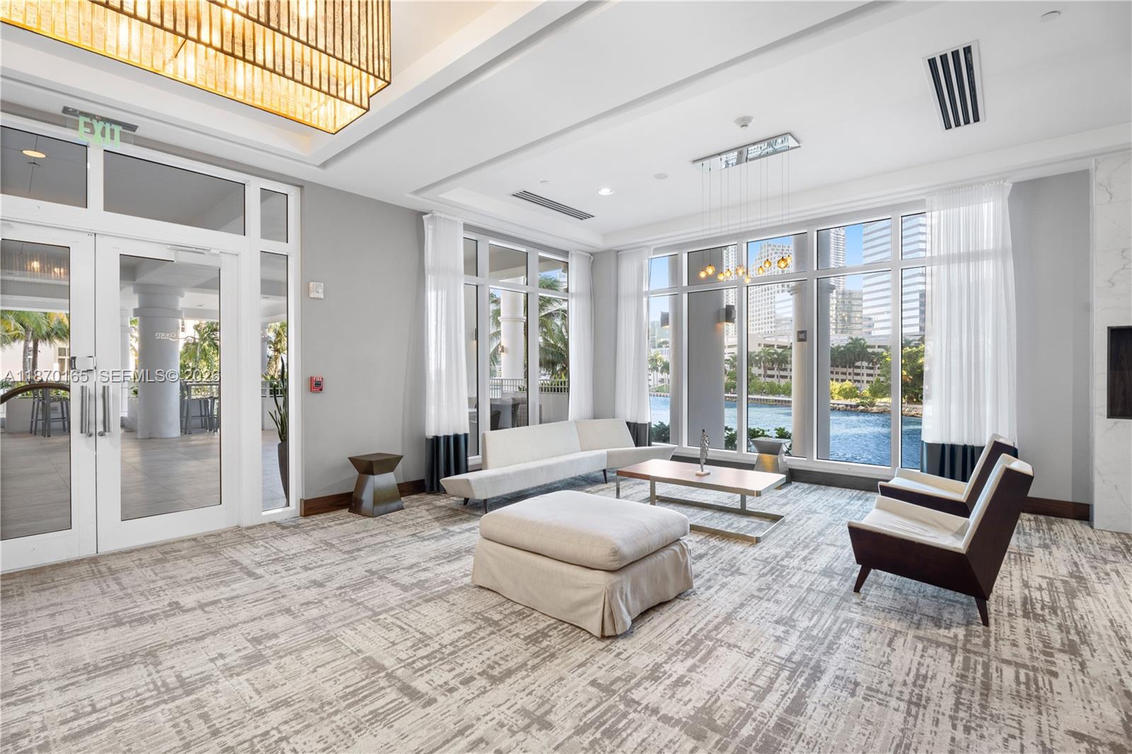 COURTS BRICKELL KEY CONDO - Residential