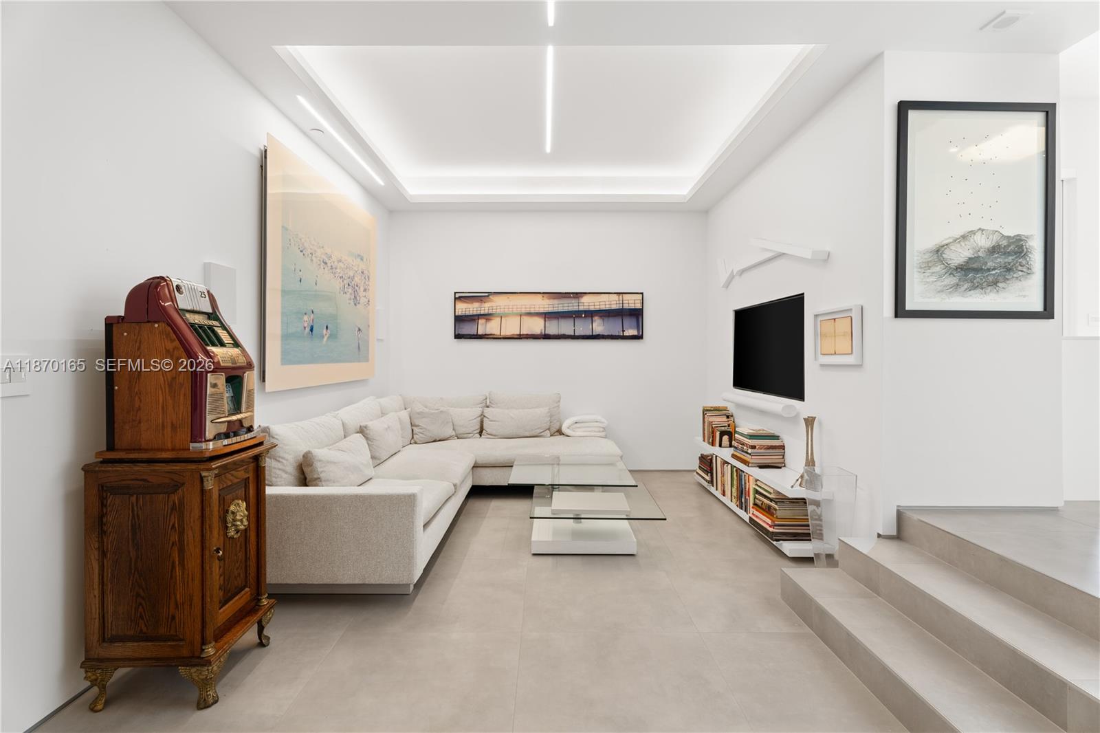 COURTS BRICKELL KEY CONDO - Residential