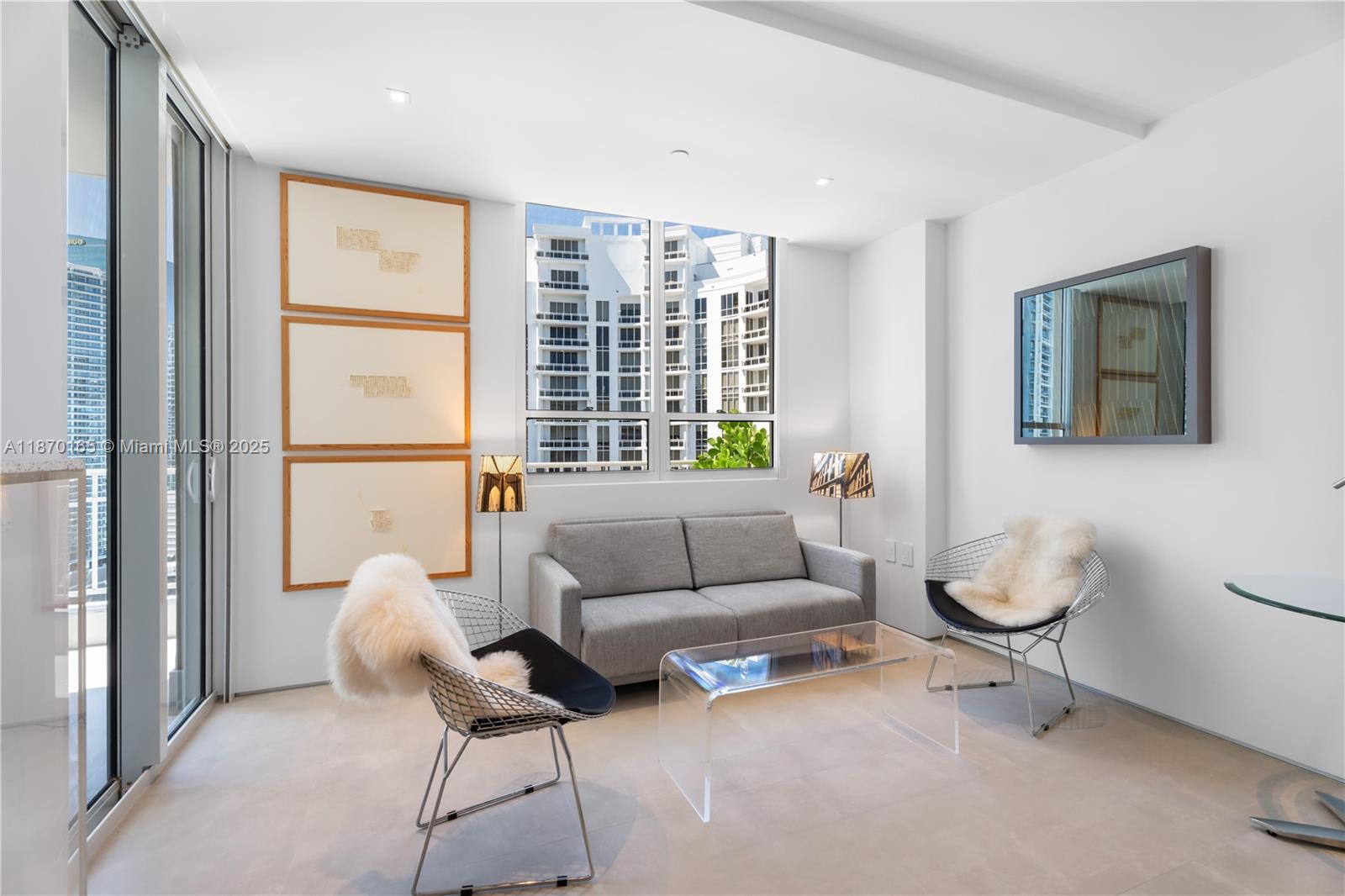 COURTS BRICKELL KEY CONDO - Residential