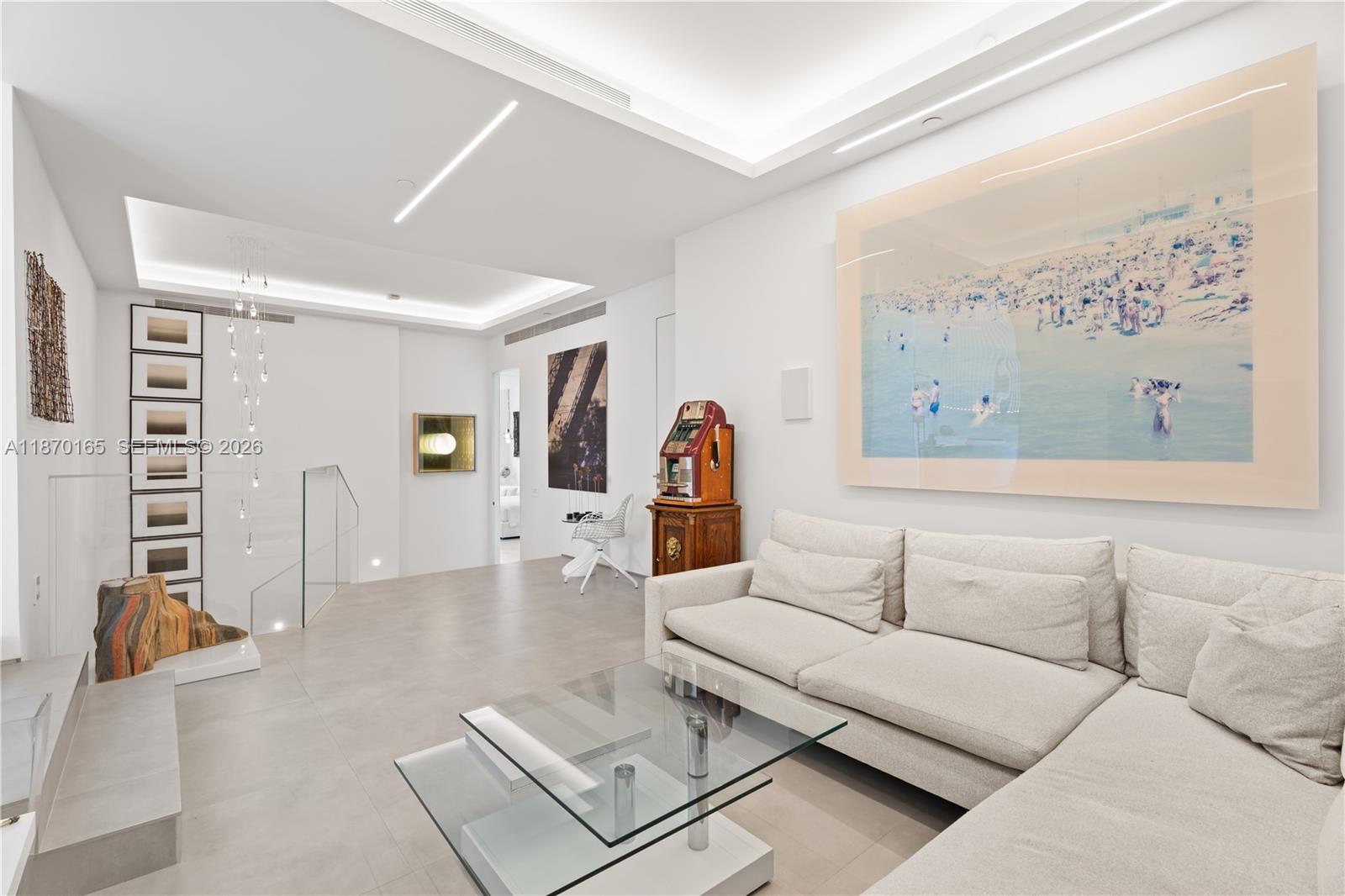 COURTS BRICKELL KEY CONDO - Residential