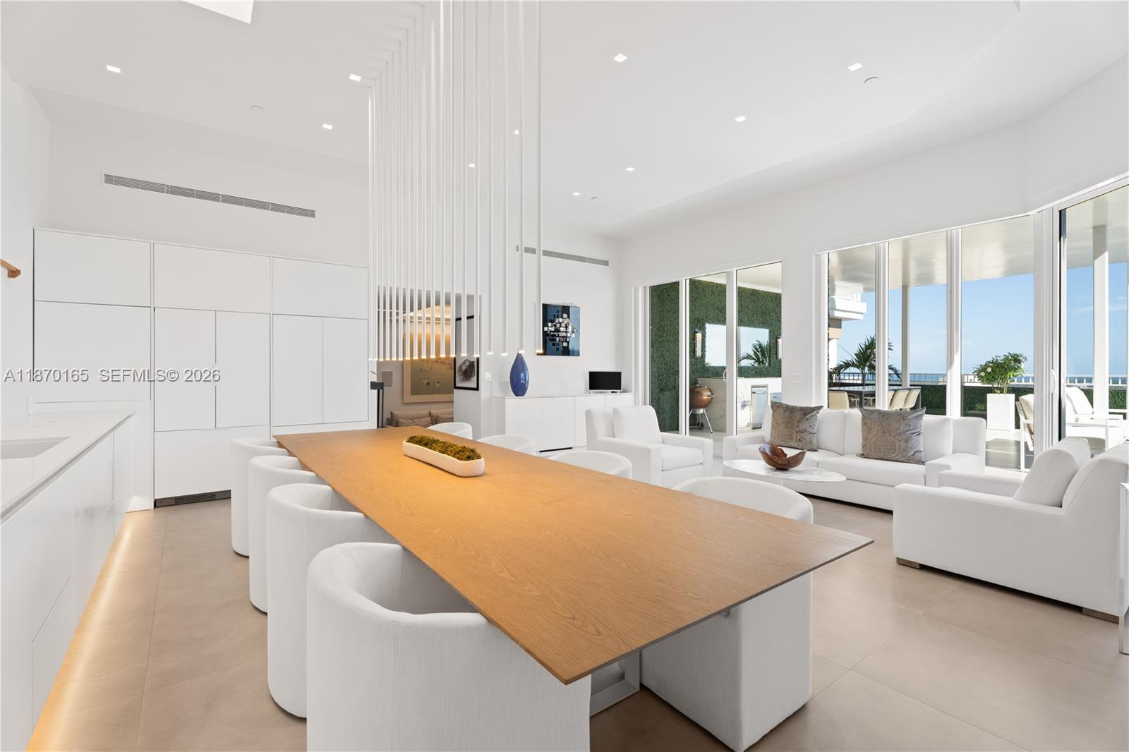 COURTS BRICKELL KEY CONDO - Residential