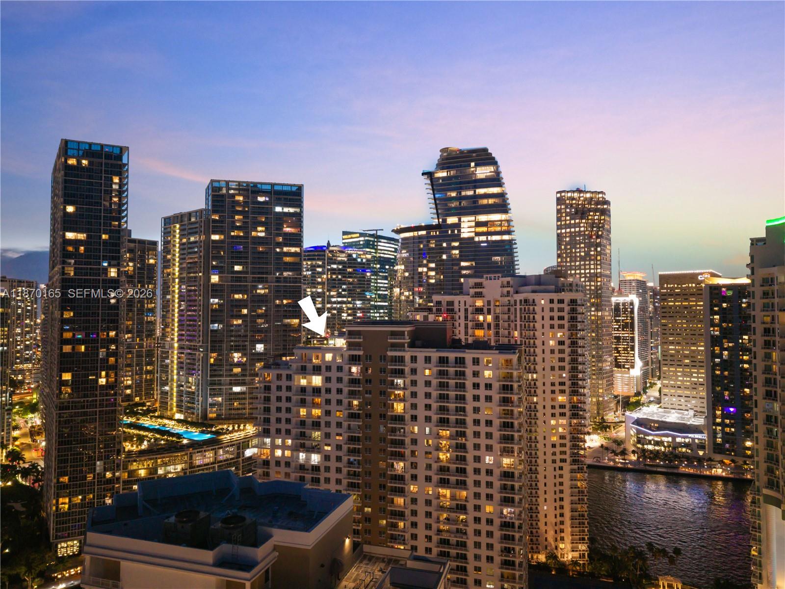 COURTS BRICKELL KEY CONDO - Residential