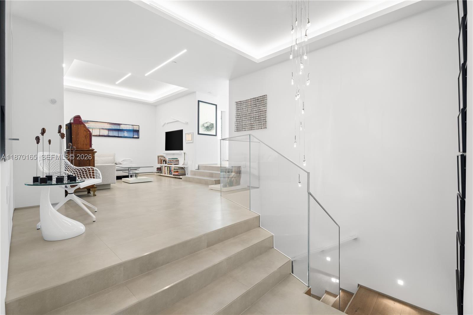 COURTS BRICKELL KEY CONDO - Residential