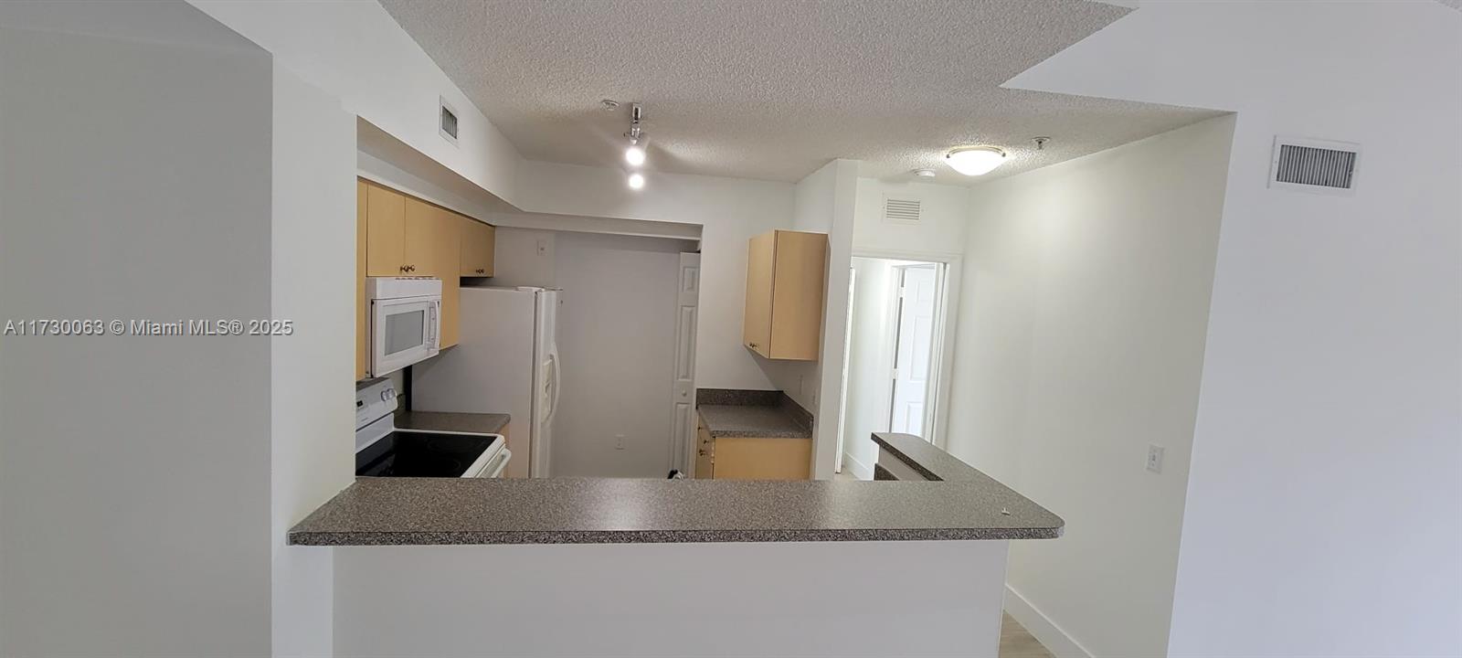 2320 E Preserve Way 302, Miramar, Broward County, Florida - 2 Bedrooms  
2 Bathrooms - 