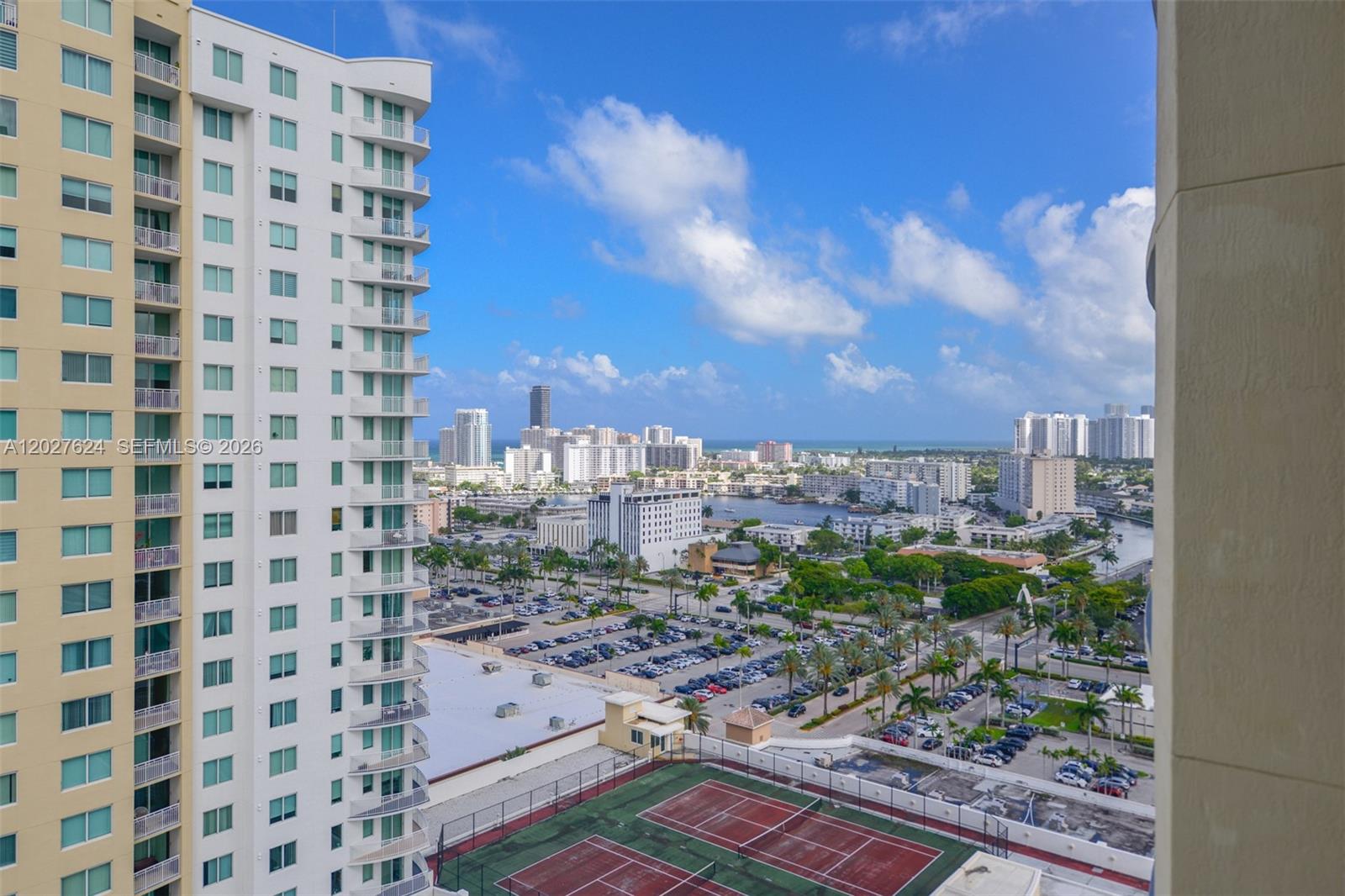 DUO CONDOMINIUM WEST - Residential