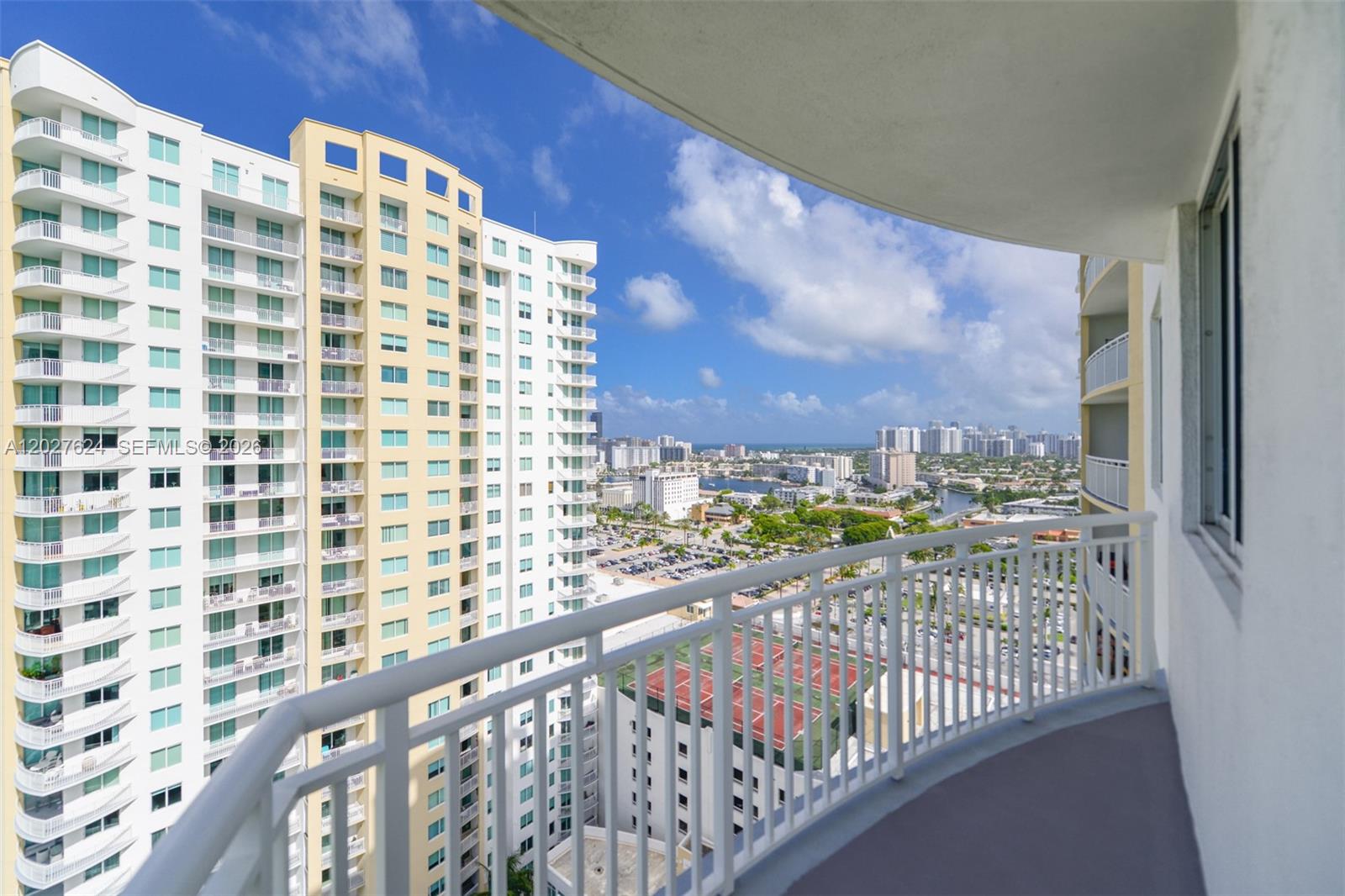 DUO CONDOMINIUM WEST - Residential