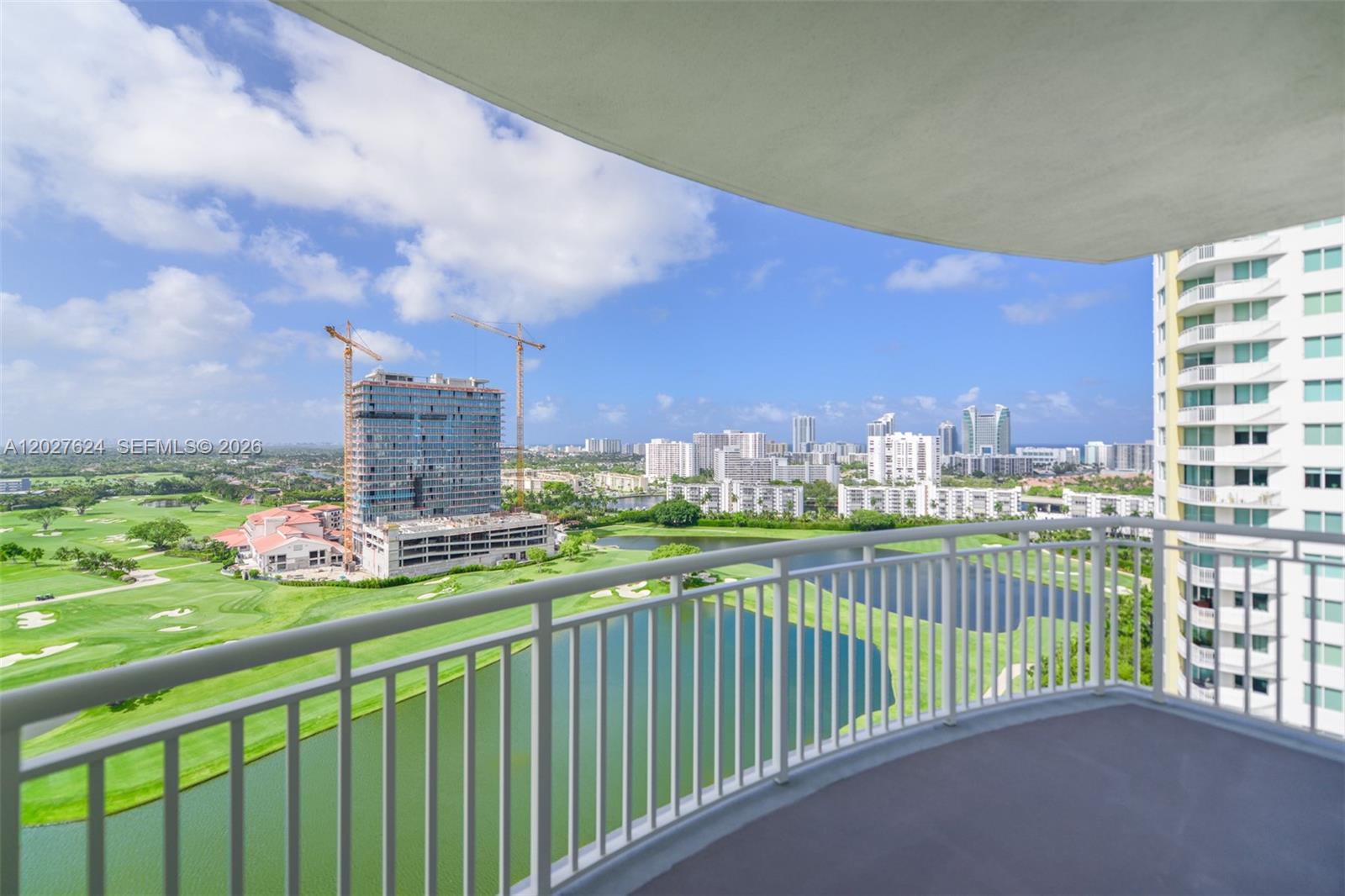 DUO CONDOMINIUM WEST - Residential
