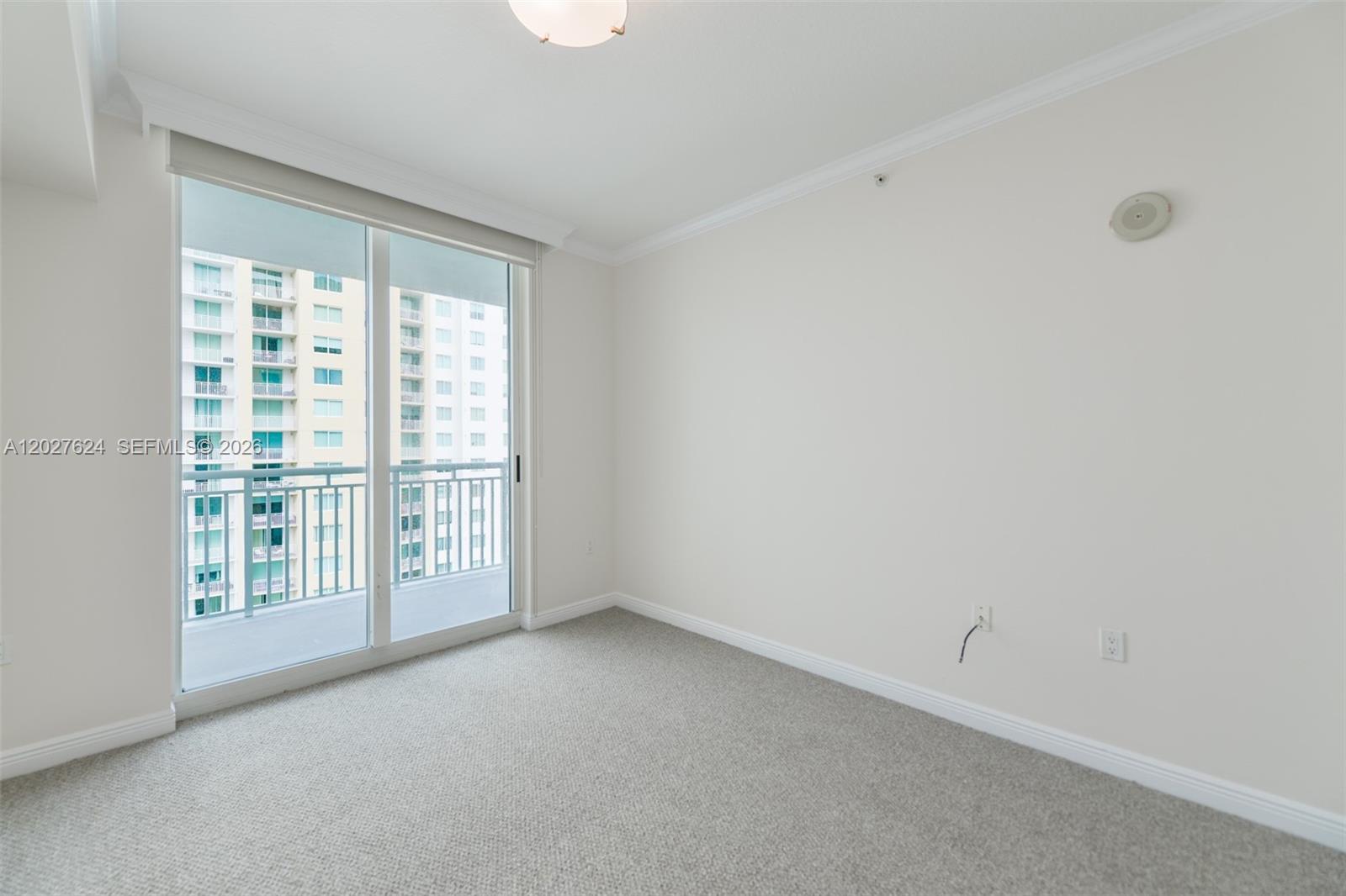 DUO CONDOMINIUM WEST - Residential