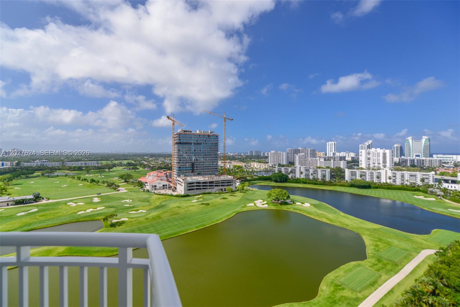 DUO CONDOMINIUM WEST - Residential