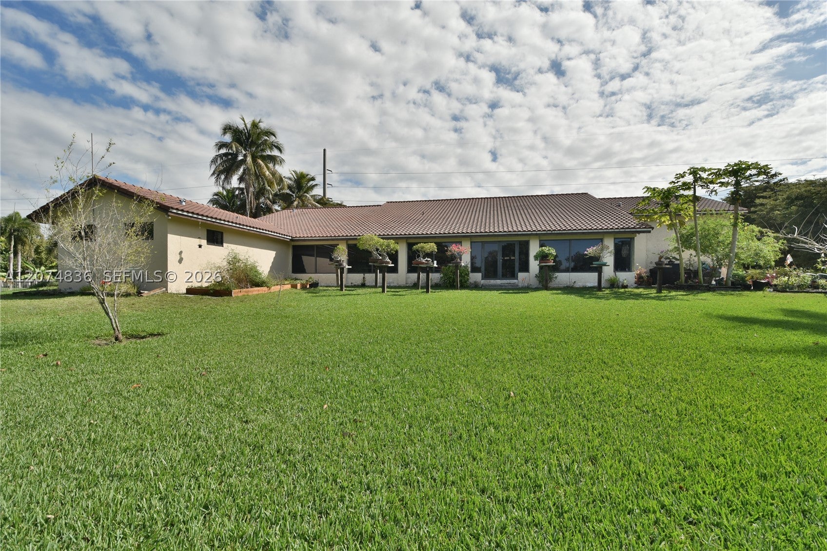 5425 SW 190th Ave