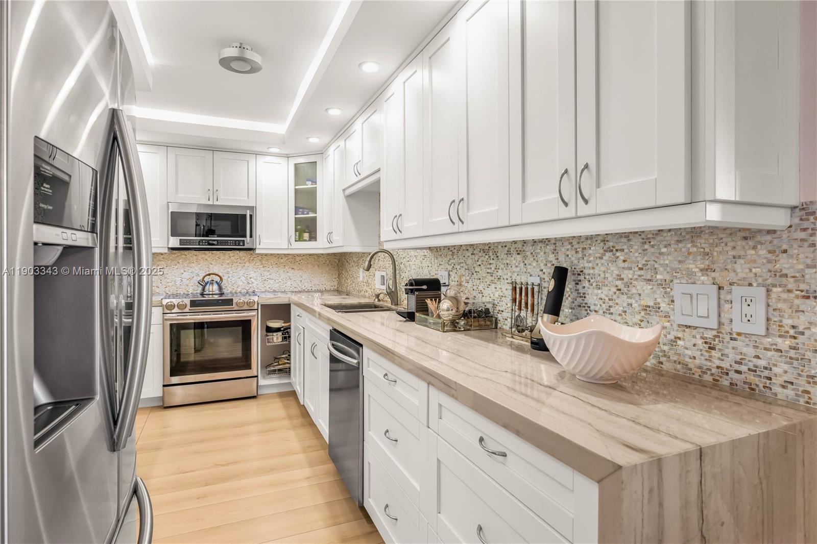 THE PLAZA OF BAL HARBOUR - Residential Lease