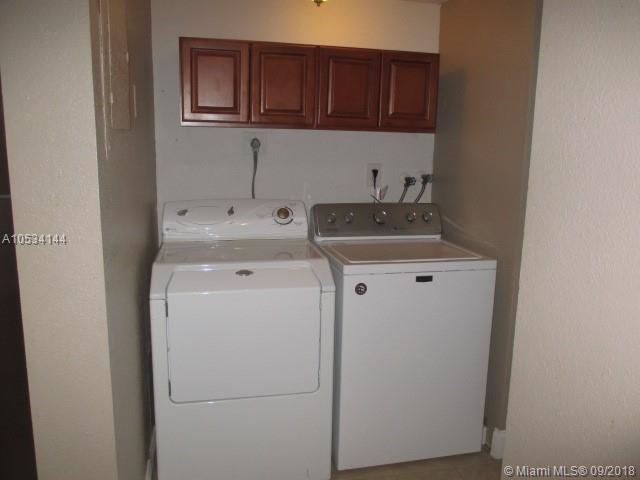 WELLEBY TOWNHOME 1 CONDO - Residential