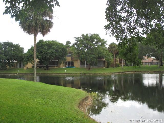 WELLEBY TOWNHOME 1 CONDO - Residential