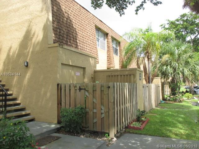 WELLEBY TOWNHOME 1 CONDO - Residential